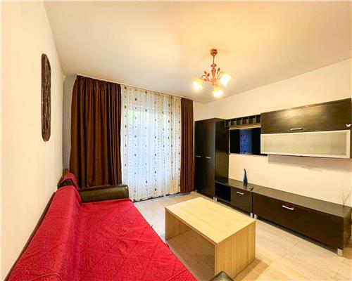 Apartament cu 3 camere de vanzare in Metalurgie, Tatarasi