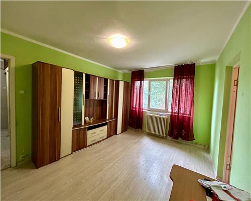 Apartament de vanzare 2 camere, nedecomandat,  bloc fara risc, Alexandru cel Bun