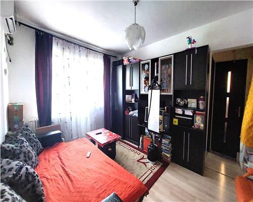 Apartament de vanzare cu 2 camere, etajul 3, cartier Zimbru, Iasi