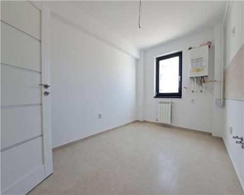 De vanzare apartament 2 camere, 57 mp, bloc nou Popas Pacurari, baie cu geam